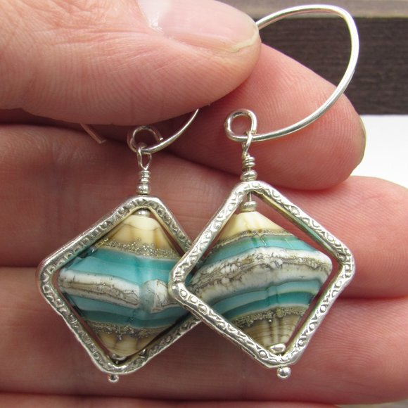 Jewelry - Sterling Silver Scrolled Stone Dangle Earrings